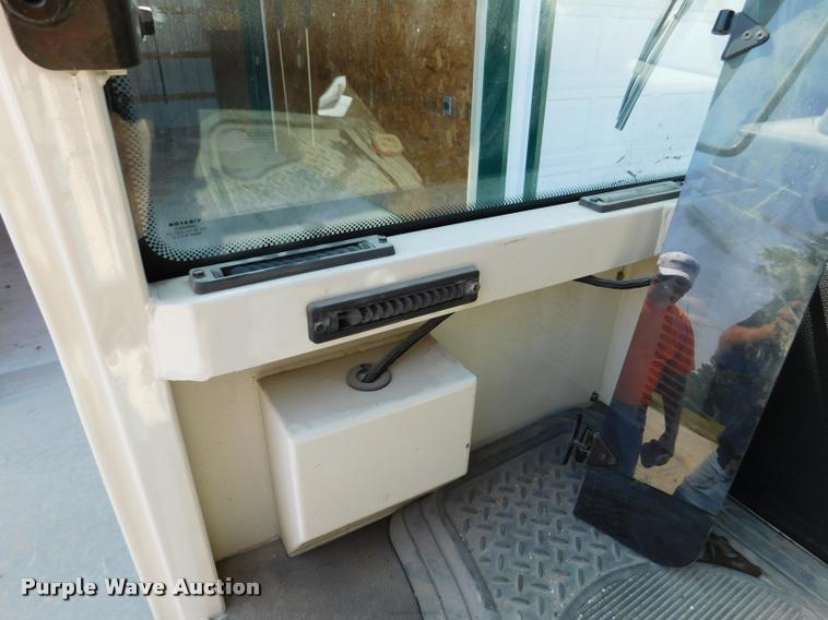 image for item DB9408 2002 Tennant 830 Series II sweeper