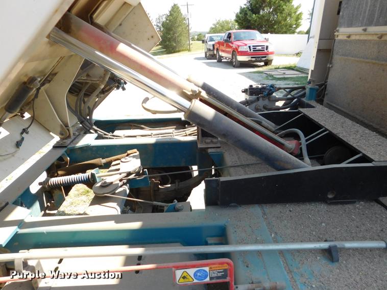 image for item DB9408 2002 Tennant 830 Series II sweeper