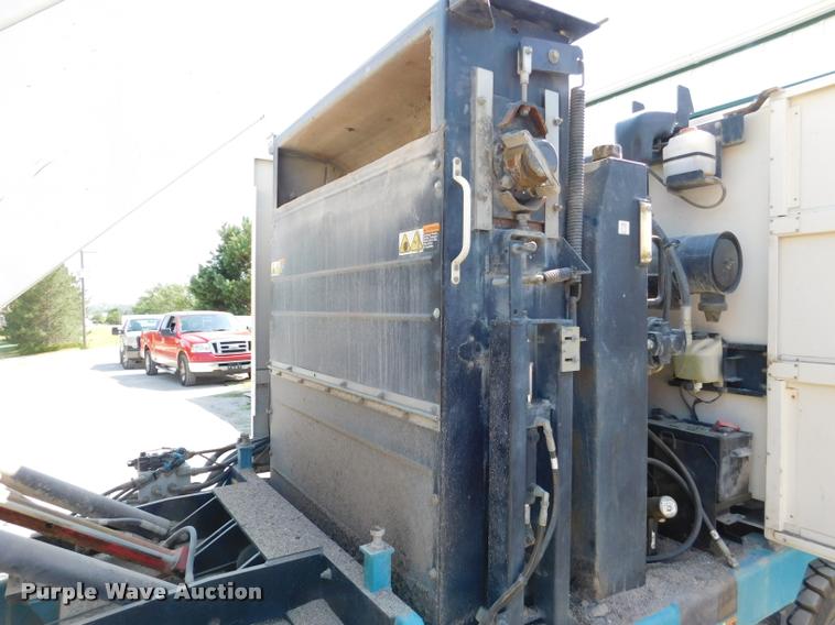 image for item DB9408 2002 Tennant 830 Series II sweeper