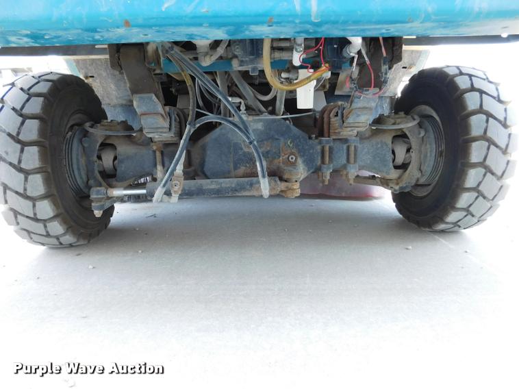 image for item DB9408 2002 Tennant 830 Series II sweeper