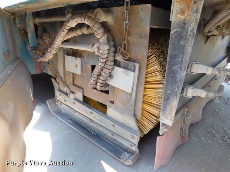 image for item DB9408 2002 Tennant 830 Series II sweeper