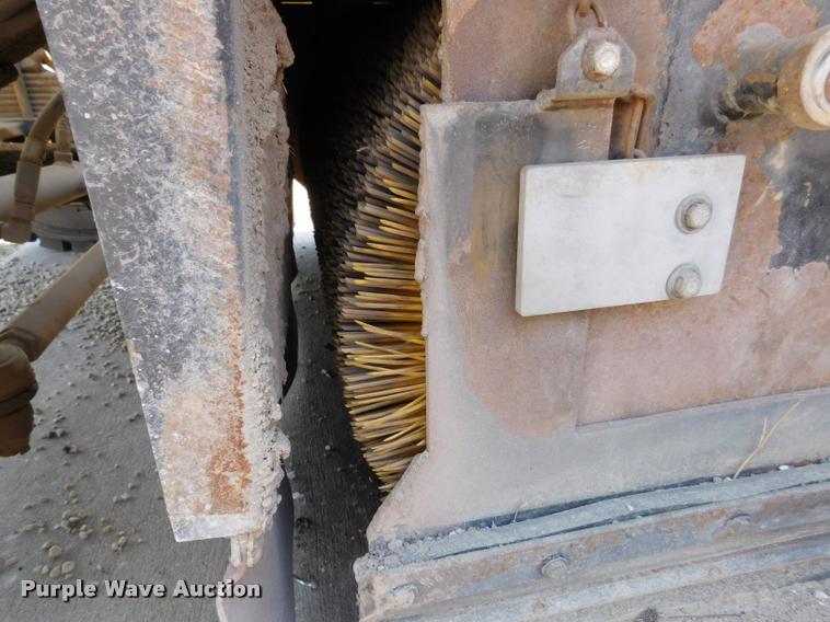 image for item DB9408 2002 Tennant 830 Series II sweeper