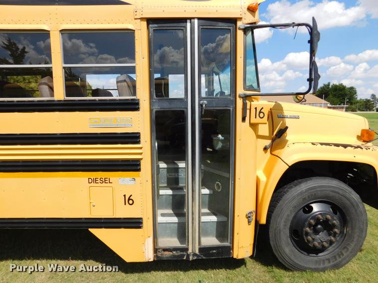 image for item DB9416 1996 Chevrolet B7 Blue Bird school bus