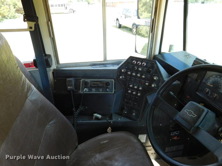 image for item DB9416 1996 Chevrolet B7 Blue Bird school bus