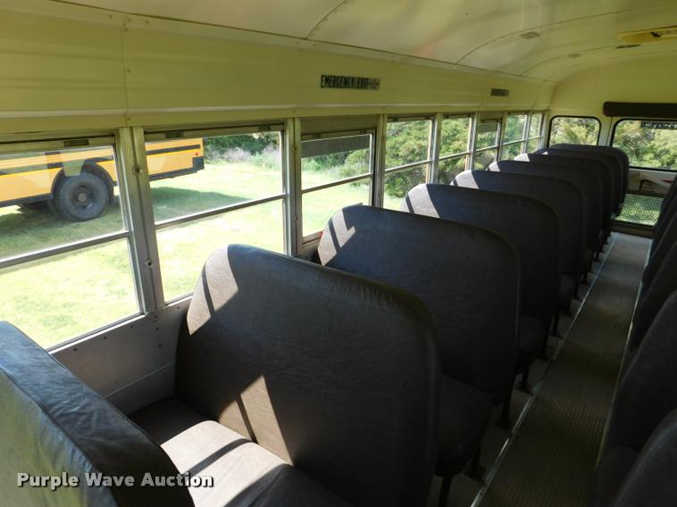 image for item DB9416 1996 Chevrolet B7 Blue Bird school bus