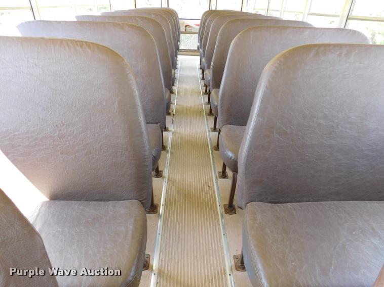 image for item DB9416 1996 Chevrolet B7 Blue Bird school bus