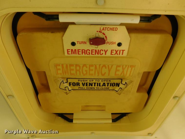 image for item DB9416 1996 Chevrolet B7 Blue Bird school bus