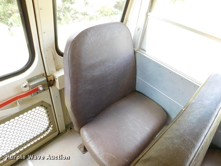 image for item DB9416 1996 Chevrolet B7 Blue Bird school bus