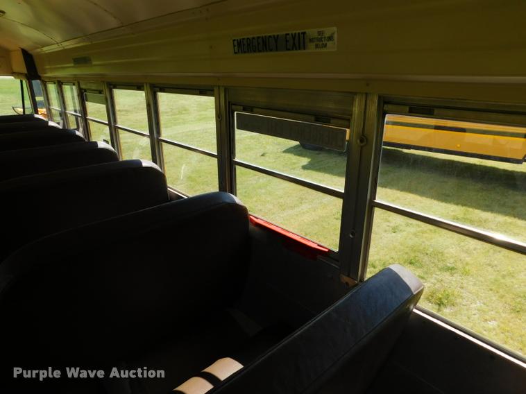 image for item DB9416 1996 Chevrolet B7 Blue Bird school bus