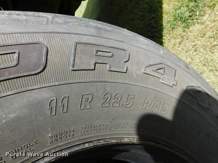 image for item DB9416 1996 Chevrolet B7 Blue Bird school bus