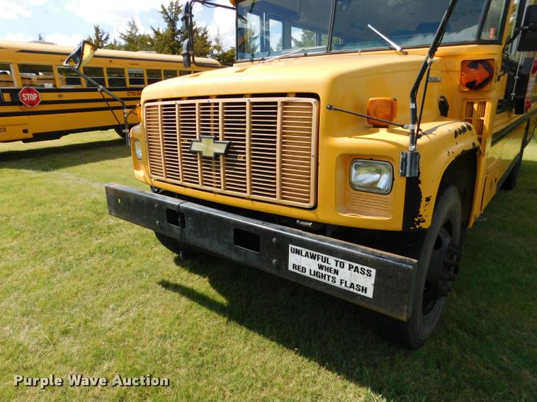 image for item DB9416 1996 Chevrolet B7 Blue Bird school bus
