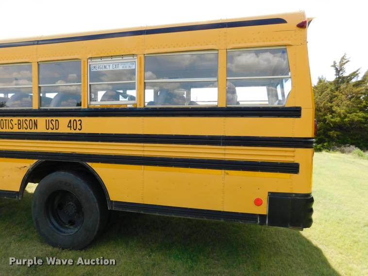 image for item DB9416 1996 Chevrolet B7 Blue Bird school bus