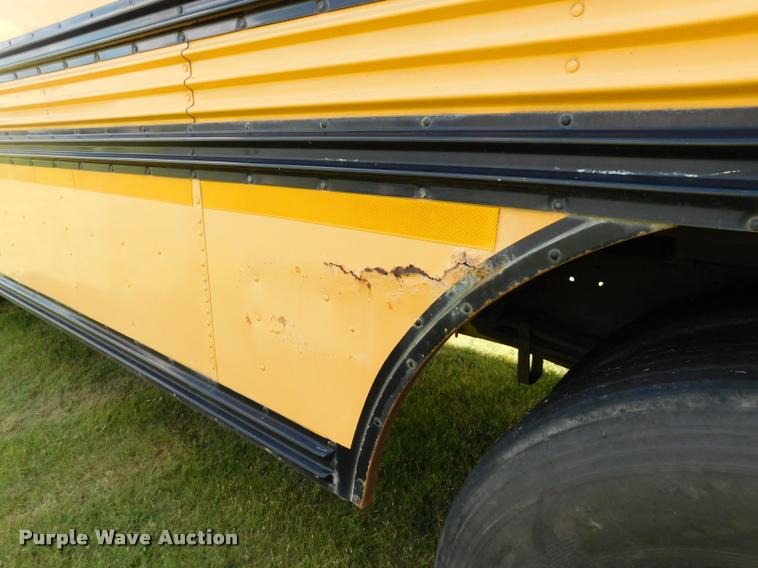 image for item DB9416 1996 Chevrolet B7 Blue Bird school bus