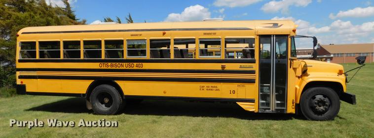 image for item DB9417 2001 Chevrolet B7 Blue Bird school bus