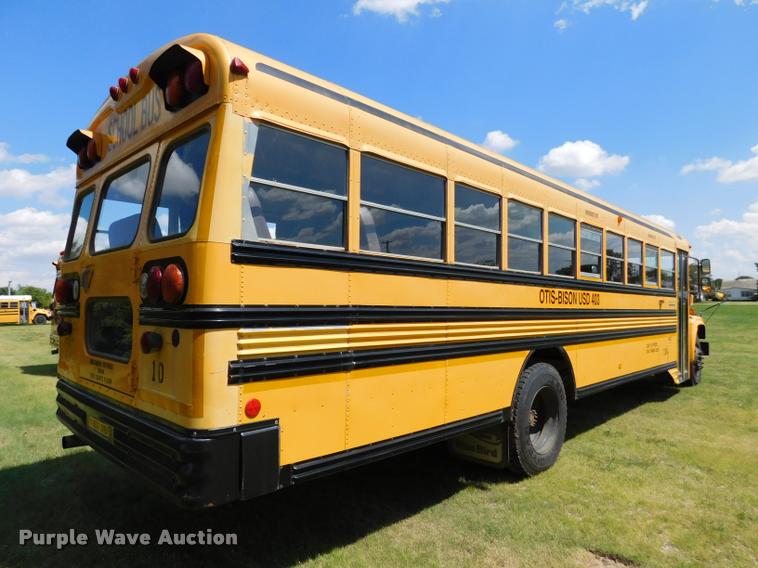 image for item DB9417 2001 Chevrolet B7 Blue Bird school bus