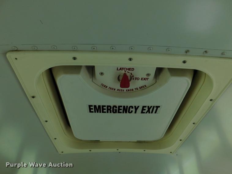 image for item DB9417 2001 Chevrolet B7 Blue Bird school bus