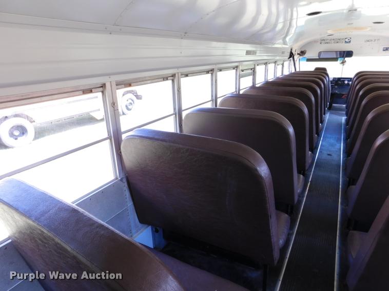 image for item DB9417 2001 Chevrolet B7 Blue Bird school bus