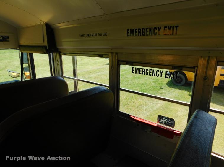 image for item DB9417 2001 Chevrolet B7 Blue Bird school bus