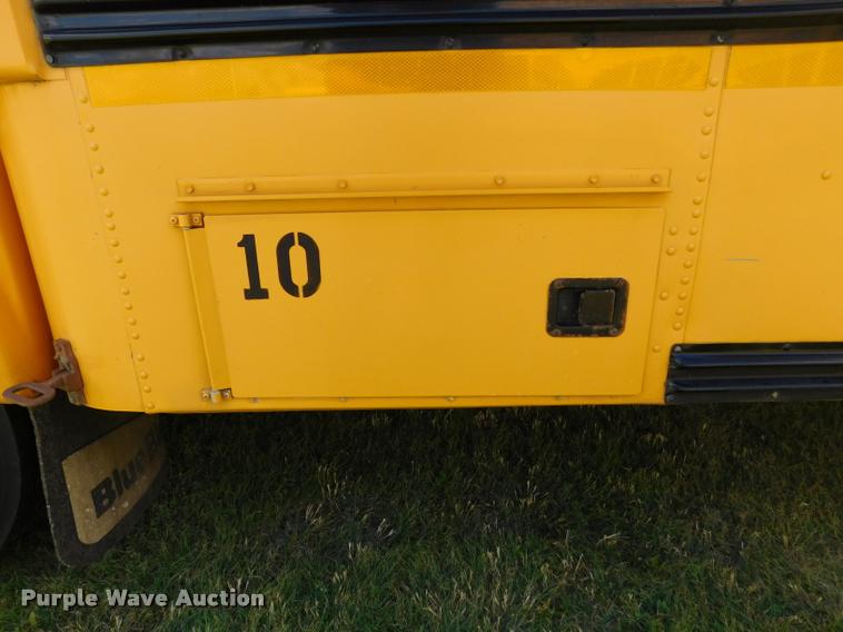 image for item DB9417 2001 Chevrolet B7 Blue Bird school bus