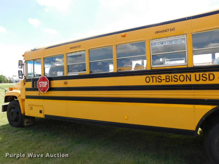 image for item DB9417 2001 Chevrolet B7 Blue Bird school bus