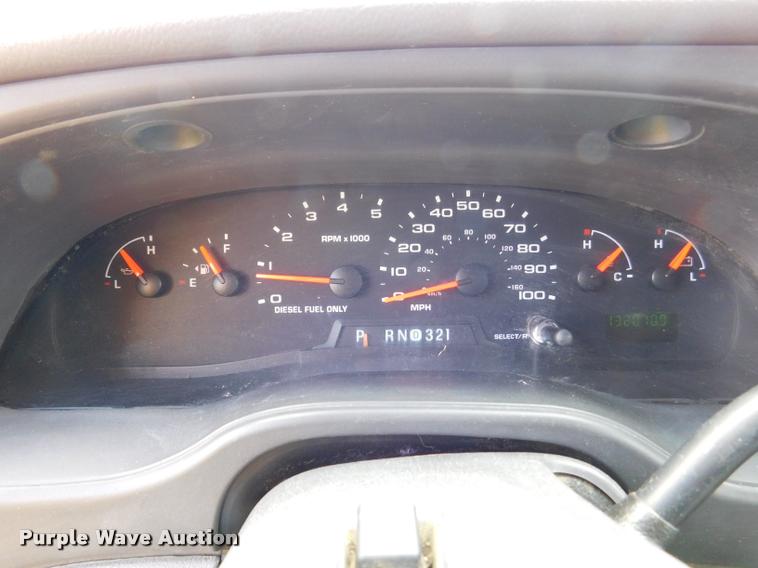 image for item DB9418 2006 Ford Econoline E450 Blue Bird school bus