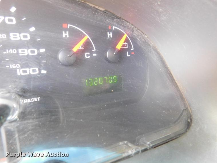 image for item DB9418 2006 Ford Econoline E450 Blue Bird school bus