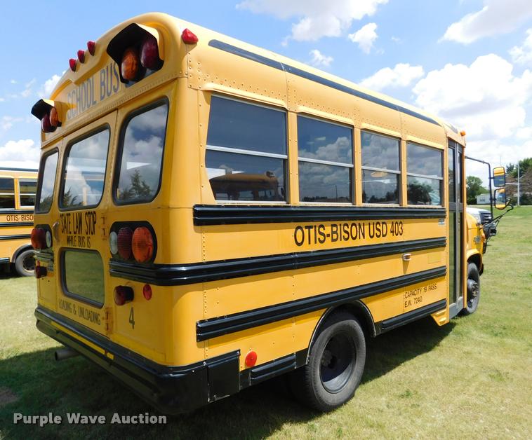 image for item DB9419 1996 Chevrolet G30 Blue Bird school bus