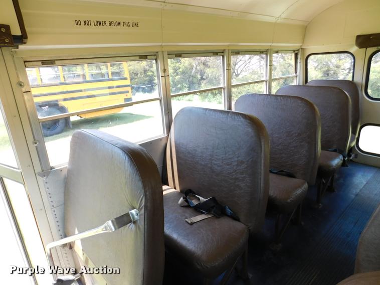 image for item DB9419 1996 Chevrolet G30 Blue Bird school bus