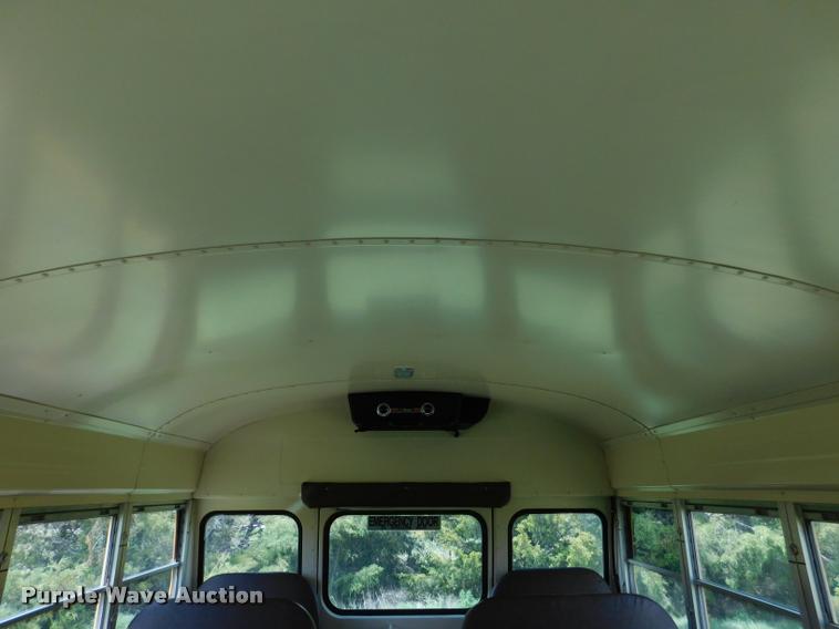 image for item DB9419 1996 Chevrolet G30 Blue Bird school bus