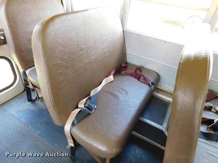 image for item DB9419 1996 Chevrolet G30 Blue Bird school bus