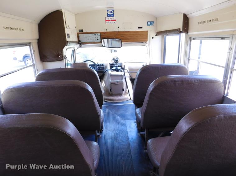 image for item DB9419 1996 Chevrolet G30 Blue Bird school bus