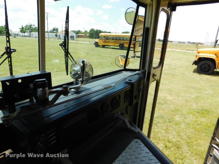 image for item DB9420 1992 Blue Bird TC2000 school bus