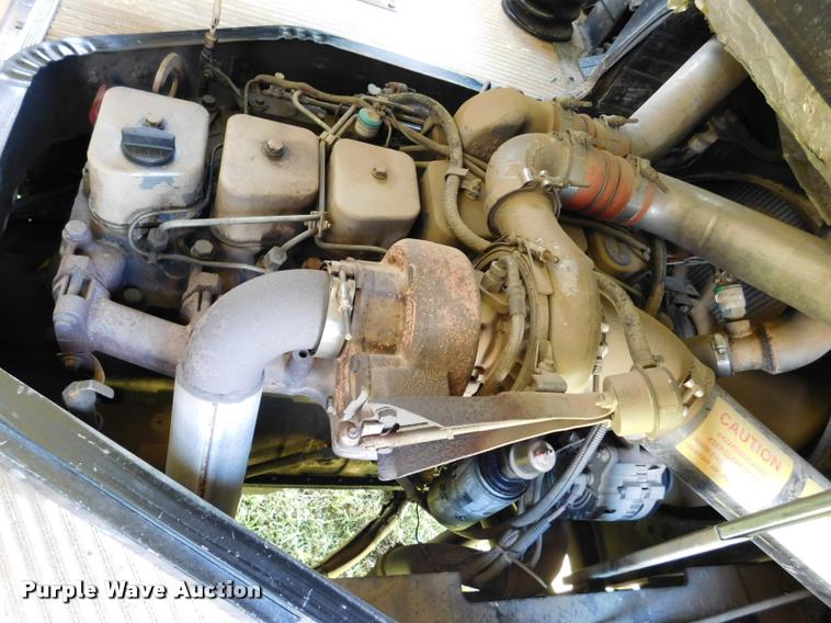 image for item DB9420 1992 Blue Bird TC2000 school bus