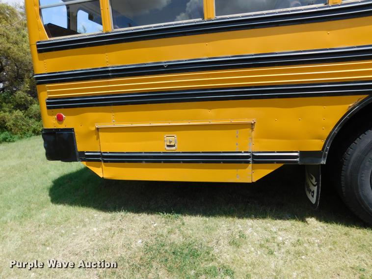 image for item DB9420 1992 Blue Bird TC2000 school bus