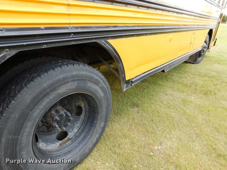 image for item DB9420 1992 Blue Bird TC2000 school bus