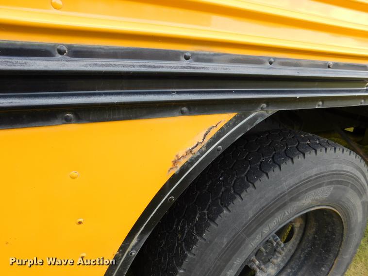 image for item DB9420 1992 Blue Bird TC2000 school bus