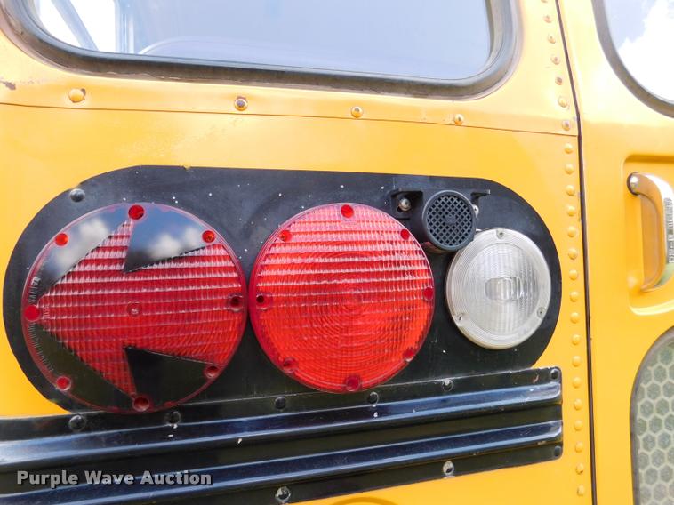 image for item DB9420 1992 Blue Bird TC2000 school bus