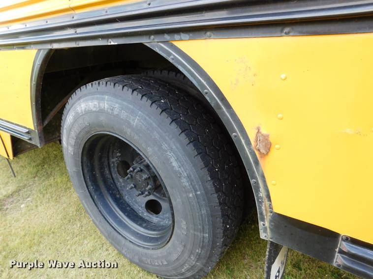 image for item DB9420 1992 Blue Bird TC2000 school bus