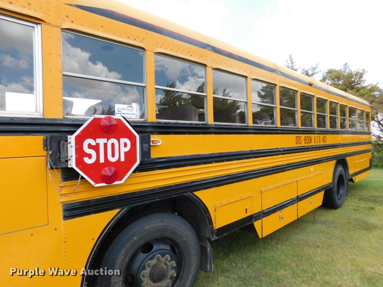image for item DB9420 1992 Blue Bird TC2000 school bus