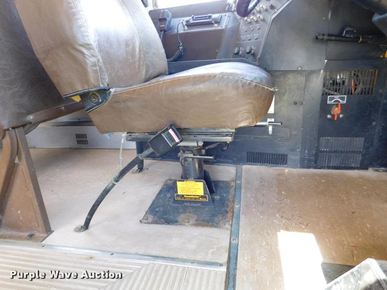 image for item DB9421 1996 Chevrolet B7 Blue Bird school bus