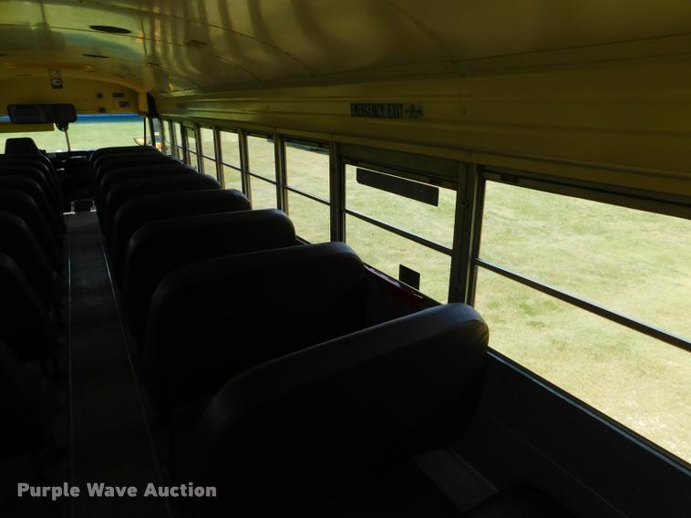 image for item DB9421 1996 Chevrolet B7 Blue Bird school bus