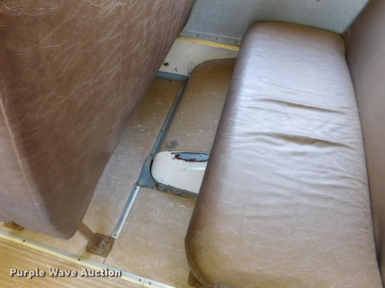 image for item DB9421 1996 Chevrolet B7 Blue Bird school bus