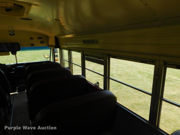 image for item DB9421 1996 Chevrolet B7 Blue Bird school bus