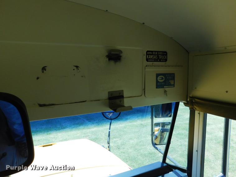 image for item DB9421 1996 Chevrolet B7 Blue Bird school bus