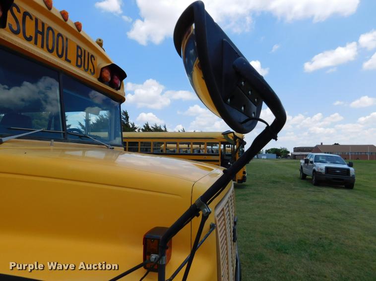 image for item DB9421 1996 Chevrolet B7 Blue Bird school bus