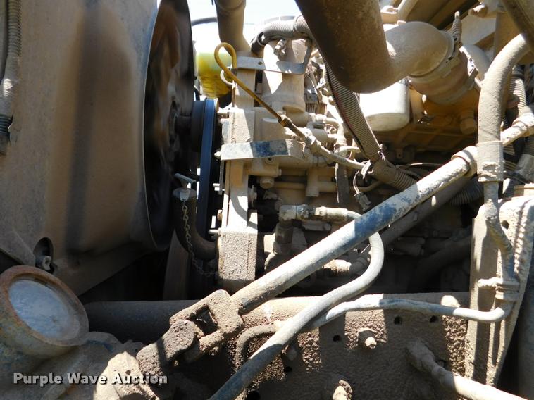 image for item DB9422 2002 Chevrolet B7 Blue Bird school bus