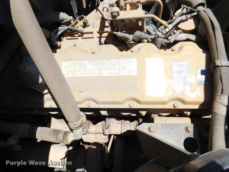 image for item DB9422 2002 Chevrolet B7 Blue Bird school bus