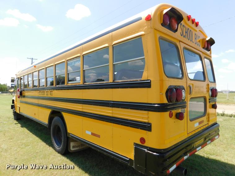 image for item DB9422 2002 Chevrolet B7 Blue Bird school bus