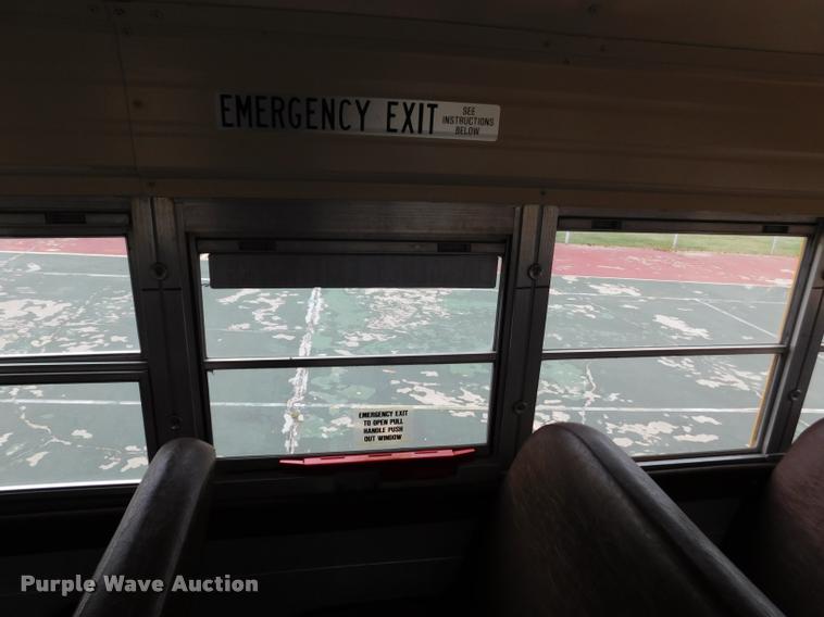 image for item DB9464 1996 Chevrolet G30 school bus