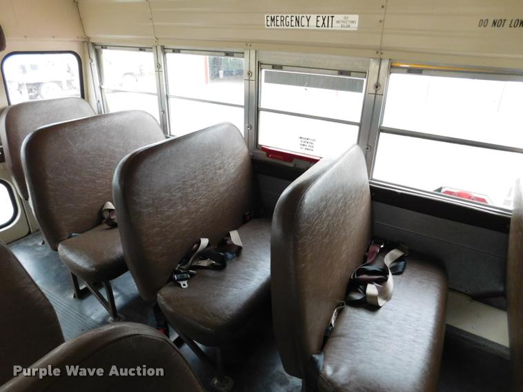 image for item DB9464 1996 Chevrolet G30 school bus